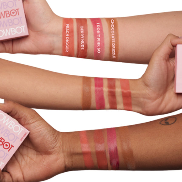 GLOWBOT I PEACH DIGGER/ CHOCOLATE DRIZZLE I BLUSH AND BRONZER DUO